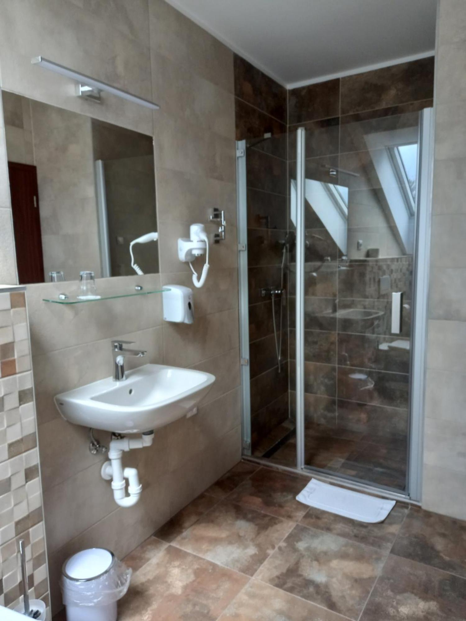 Penzion A Restaurace U Hroznu Velké Bílovice 외부 사진